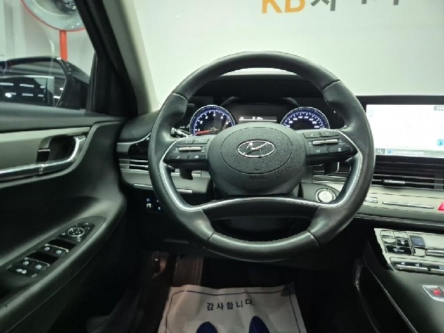 6081001639R9.jpg