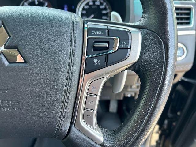0561411A30260715W00114.jpg