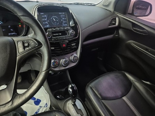 6081501423R10.jpg