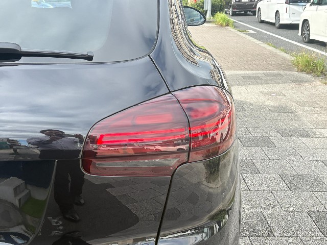 fef5214aa73d09b42f8628edf279ecbc.jpg