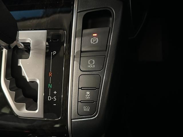 0509824A30250703W01413.jpg