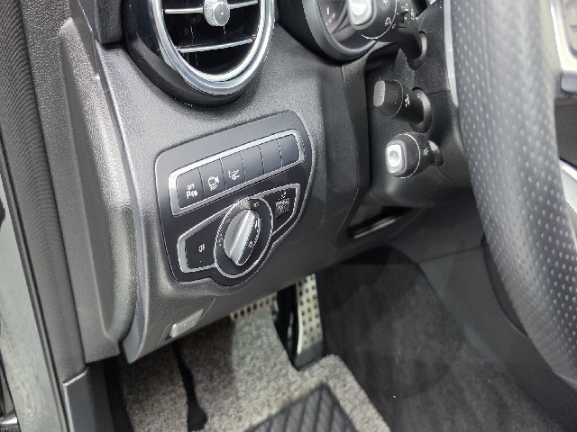 8e82152765e484e78b524e2cf24727ae.jpeg