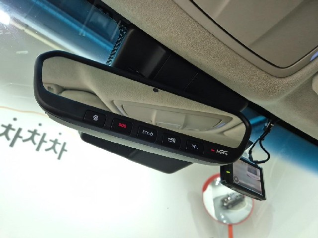6081002304R17.jpg