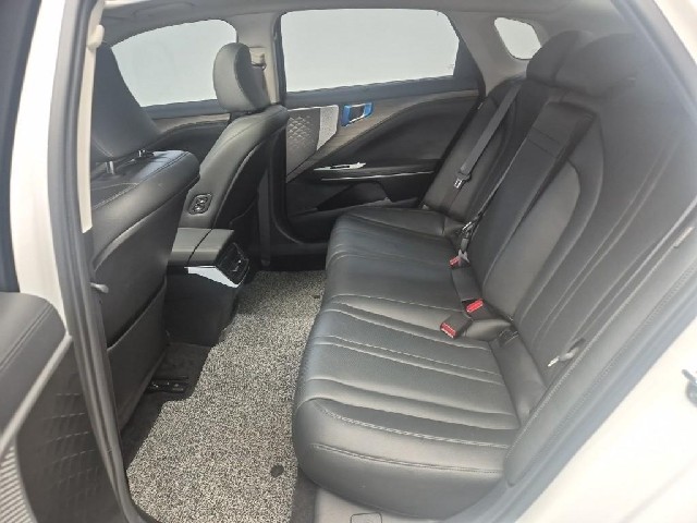 6081501995R12.jpg