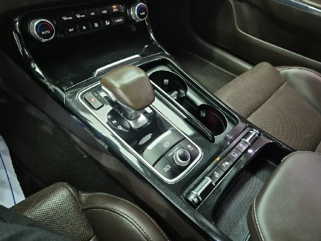 6091001181R8.jpg