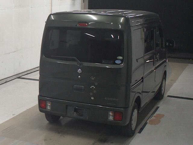 b93bac4b8599ceb2f7ae24a141b56259.jpg