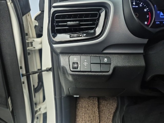 6081501900R17.jpg