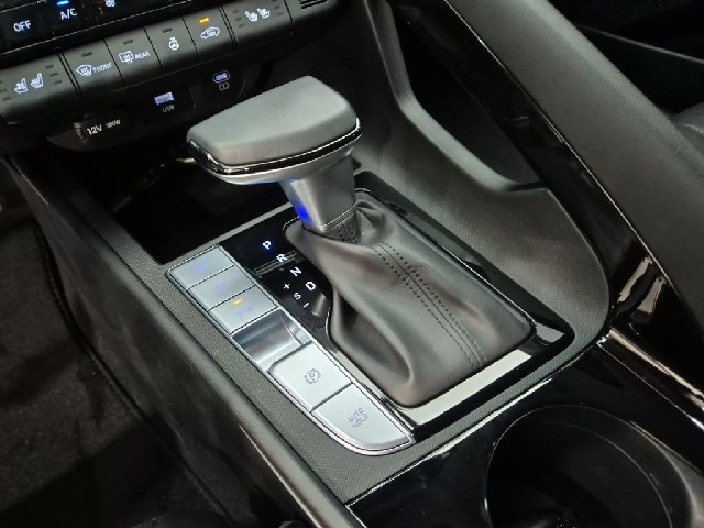 6071000590R8.jpg