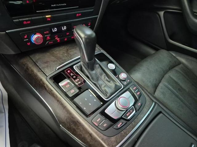 6051501592R8.jpg