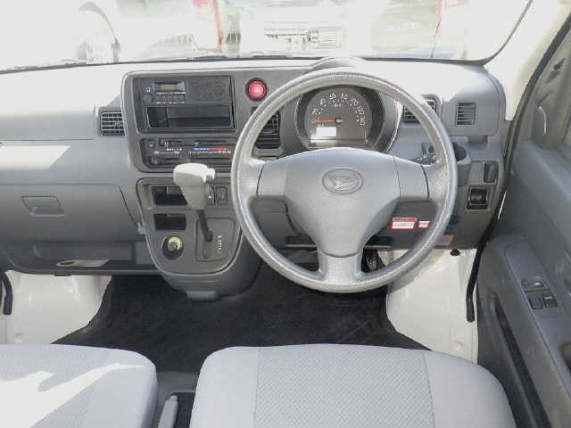 759bd4ba2d29721fecd0ca71f725f50c.jpg