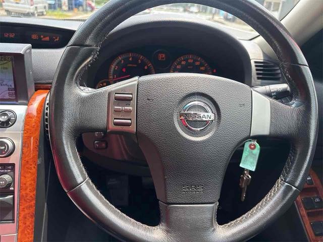 0580610A30260716W00201.jpg
