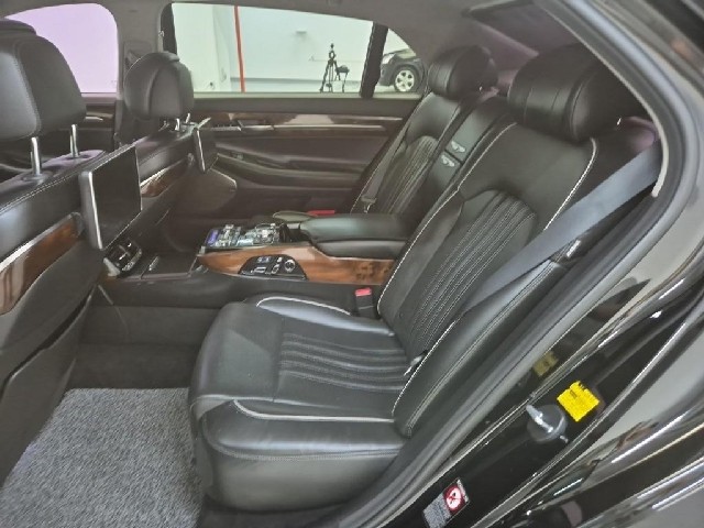 6071500753R12.jpg