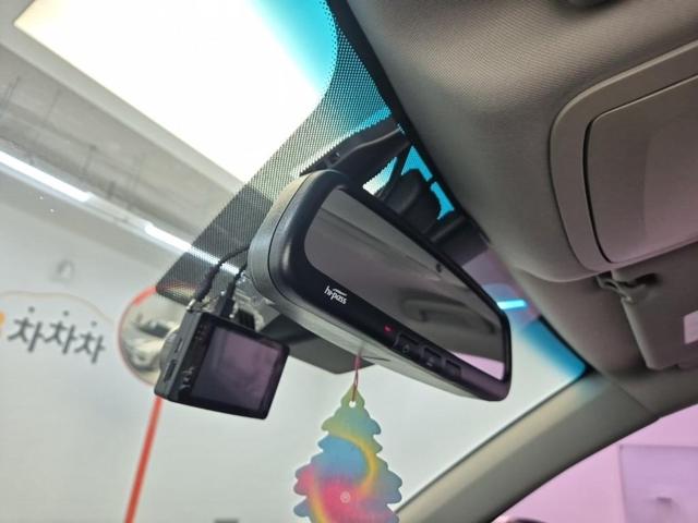 6021500647R17.jpg