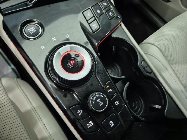 6081002340R8.jpg