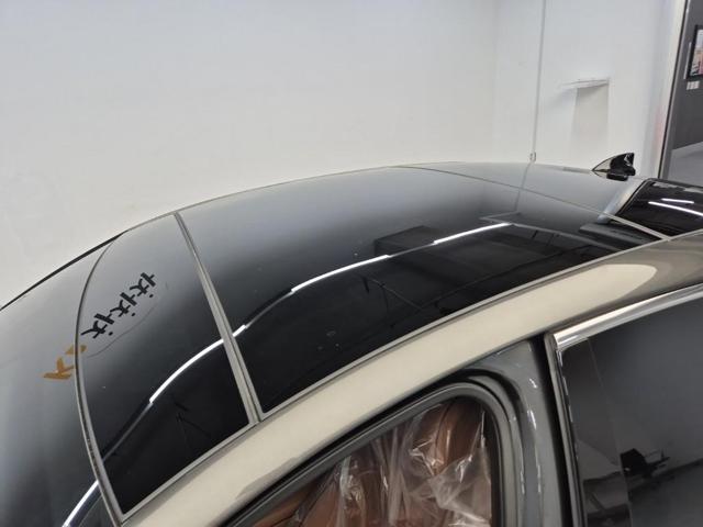6051500794R13.jpg