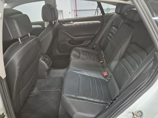 6081001085R12.jpg