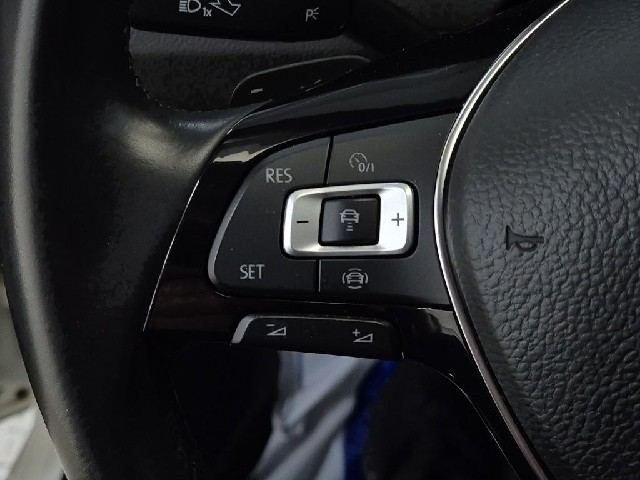 6081001085R16.jpg