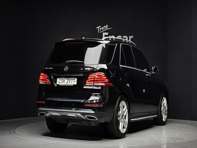 ed9e417a51694ca57c9a4b8180d473a0.jpeg
