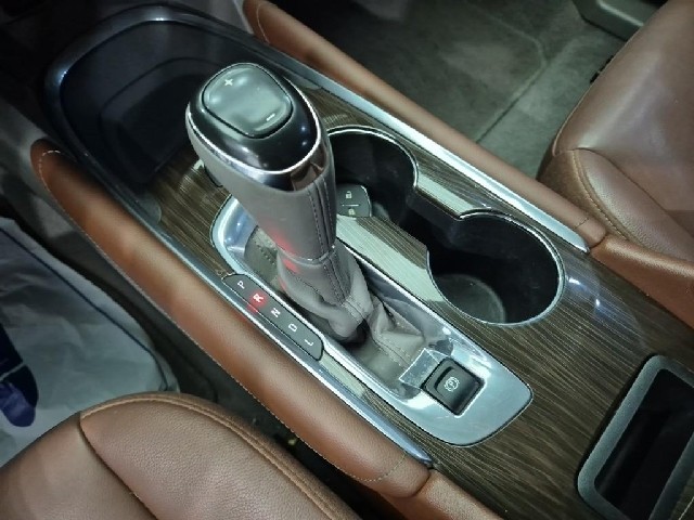 6081001574R8.jpg