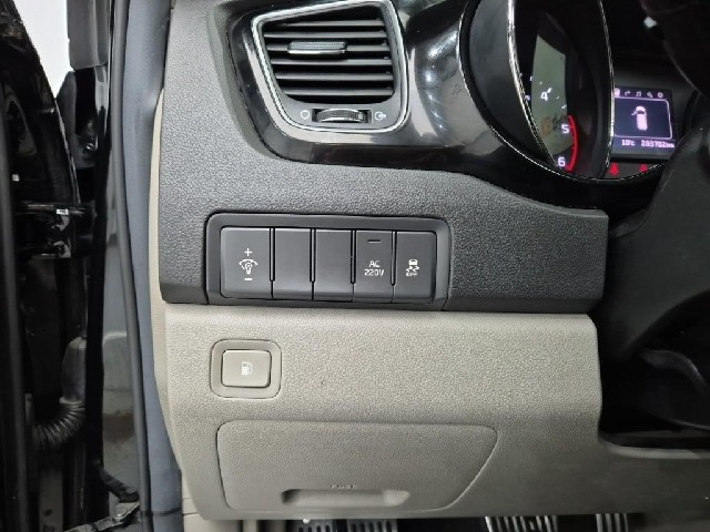 6101000172R18.jpg