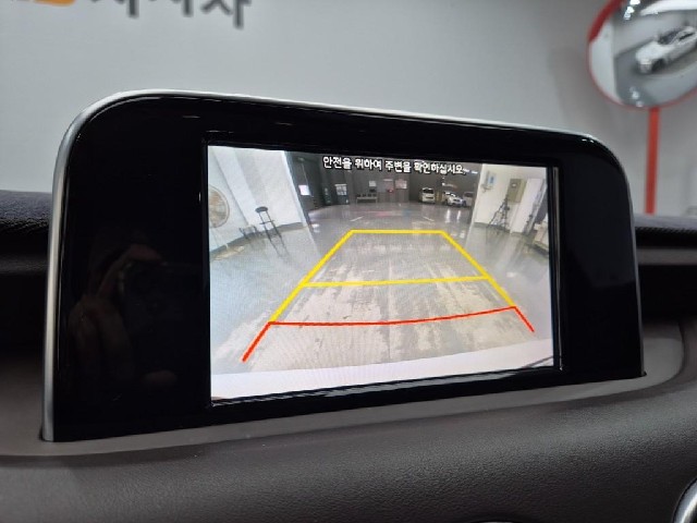 6081501863R15.jpg