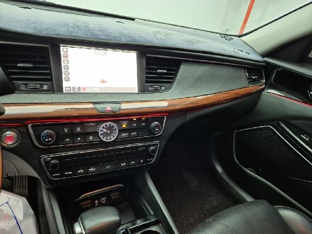 6081001781R10.jpg