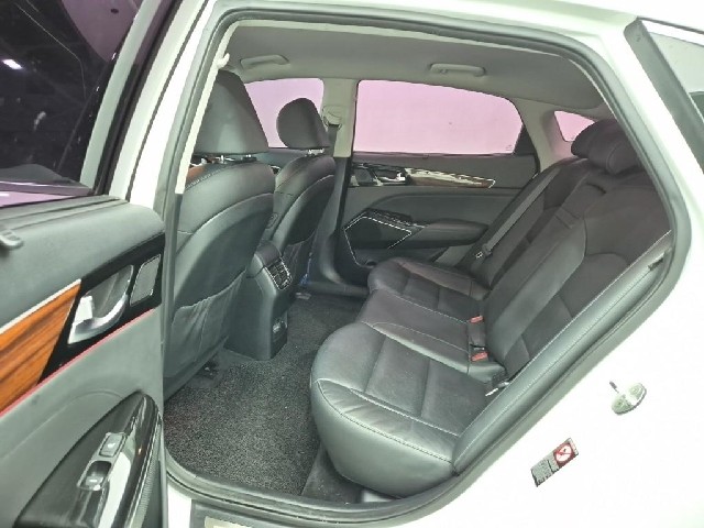 6081001781R12.jpg