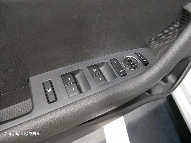 6051002049R13.jpg