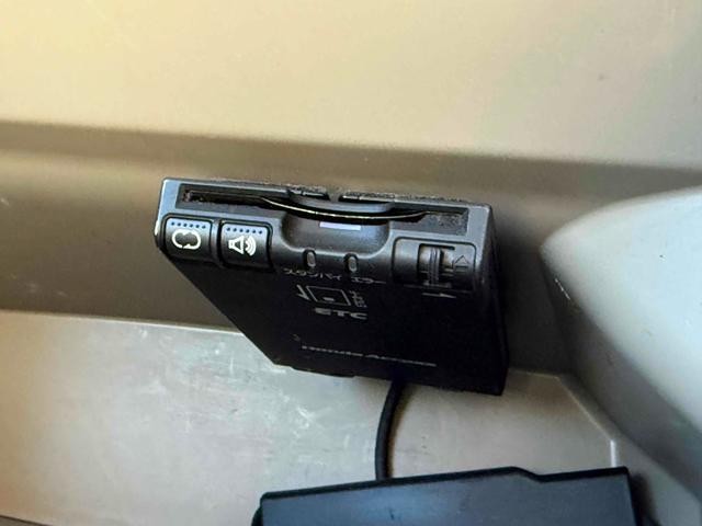 0600914A30251212W00703.jpg