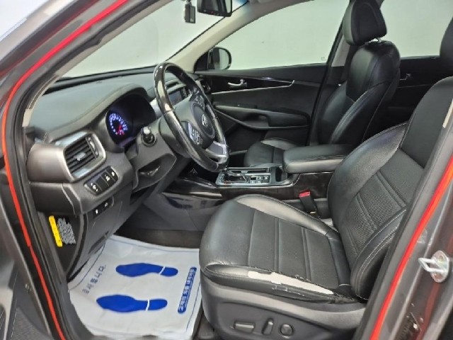 6081501511R11.jpg