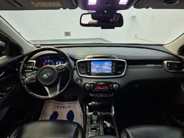 6081501511R7.jpg