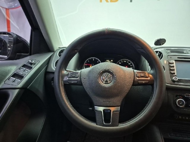 6061002176R9.jpg
