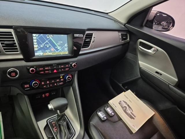 6051501488R10.jpg