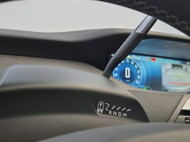 6081501483R8.jpg