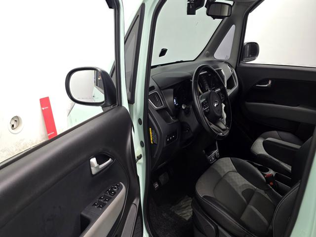 9e321e51702b7df91bc1208edac0bc10.jpeg