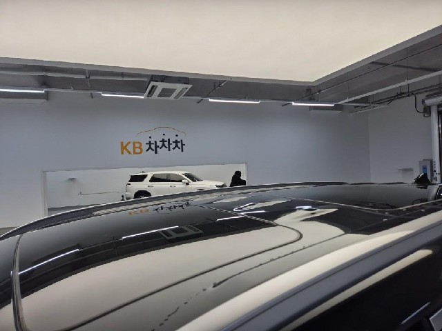 6081501912R13.jpg