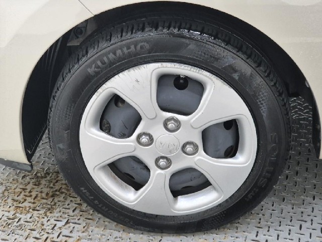 6081501736R18.jpg