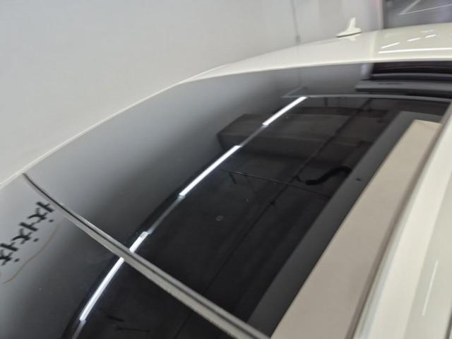 6051501859R13.jpg