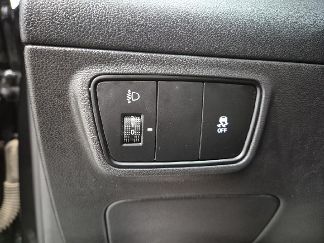 6081001906R17.jpg