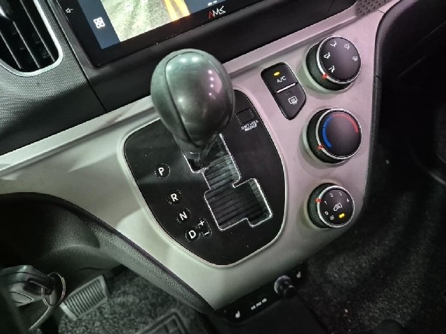 6081002129R8.jpg