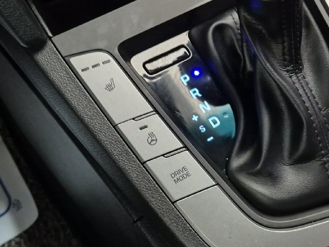 6081500829R16.jpg