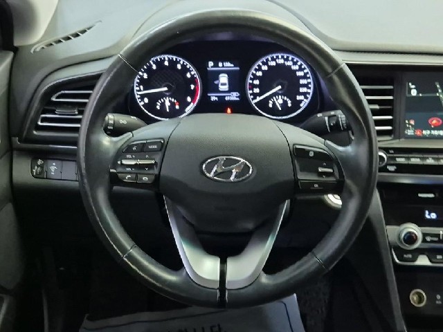 6081500829R9.jpg