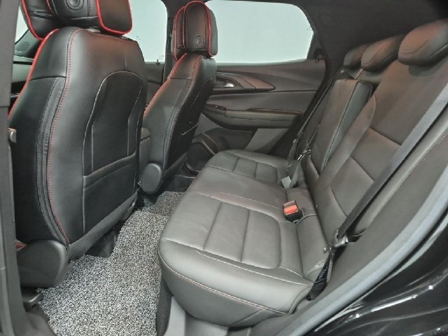 6091002384R12.jpg