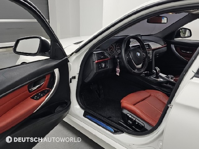 23ffee9f4ae040849e5e6350652e138c.jpeg