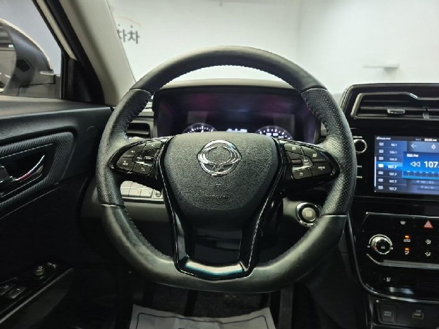 6091501916R9.jpg