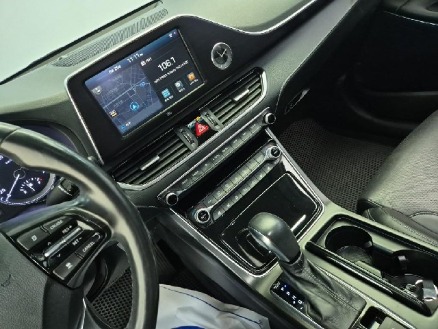 6081500828R10.jpg