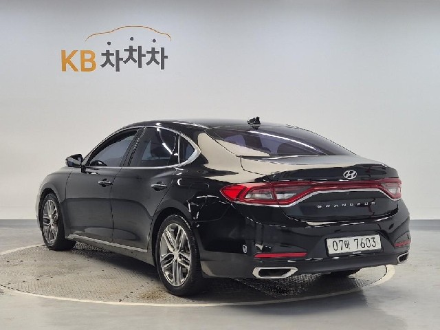 6081500828R2.jpg
