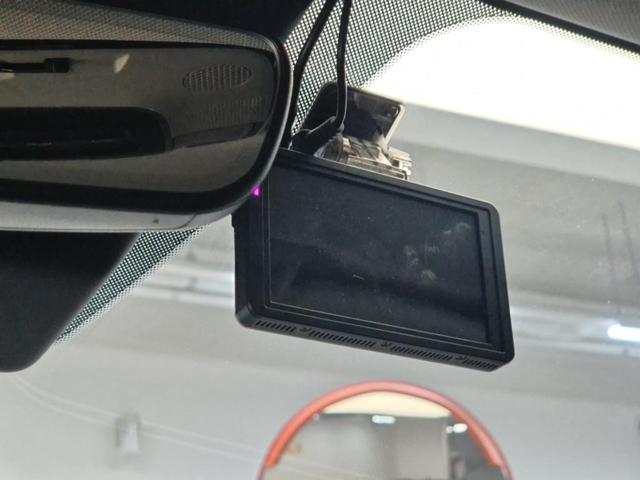 6041501213R17.jpg