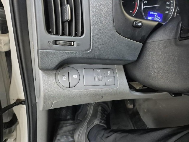 6091501640R15.jpg