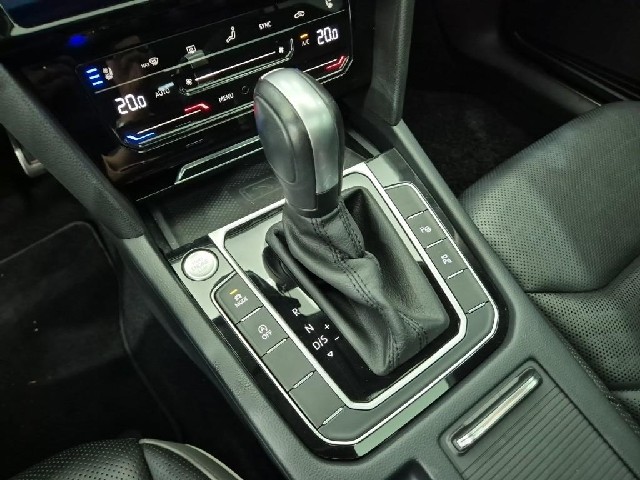 6081002384R8.jpg
